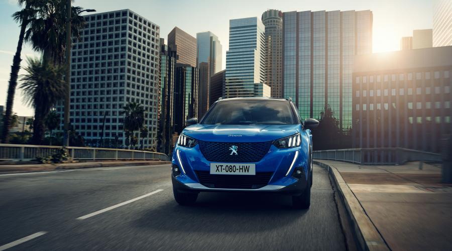  Peugeot e-2008 GT 2019 года  (WW) (фото 22 из 26)